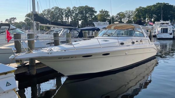 Sea Ray 330 Sundancer