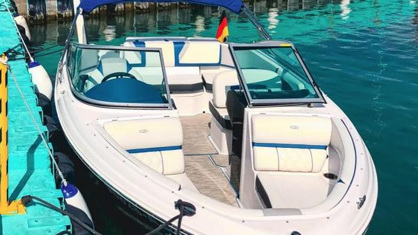 Regal 2000 ES