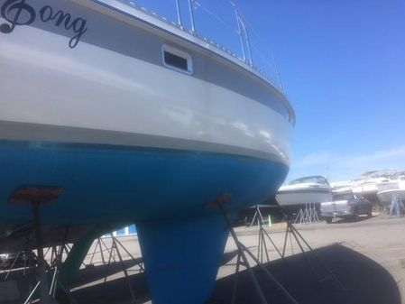 Norseman 400 Aft Cockpit Sloop image