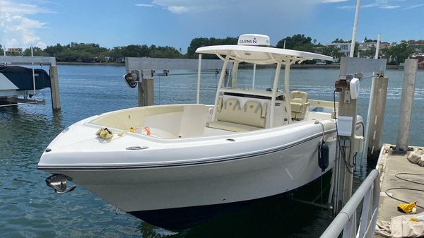 Century 3200 Center Console 