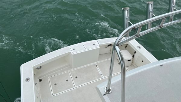 Egg Harbor 37 SportYacht image
