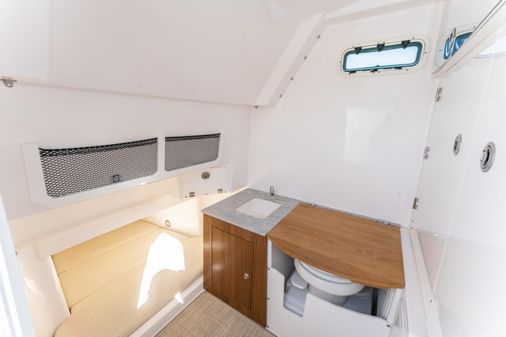 Everglades 36 Center Console image