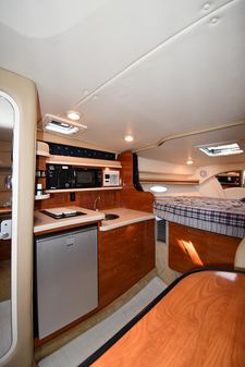 Rinker 342 Fiesta Vee image