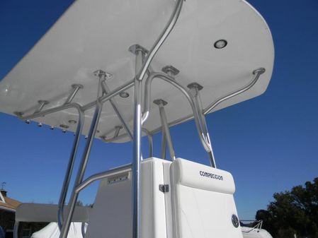 Sea-hunt 25-COMPETITION-CENTER-CONSOLE image