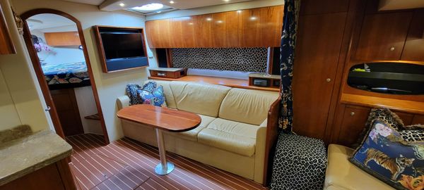 Cruisers Yachts 390 Sports Coupe image