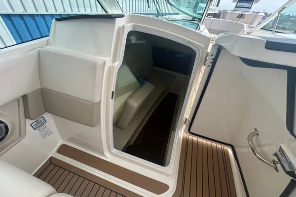 Boston-whaler 320-VANTAGE image