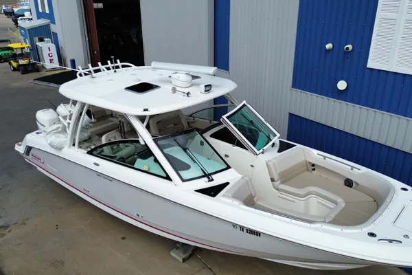 Boston-whaler 320-VANTAGE image