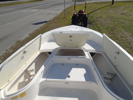 NauticStar 249XTS image