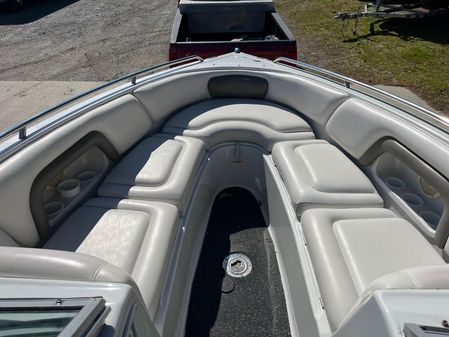 Crownline 270 BR image