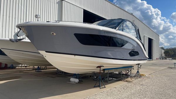 Sea Ray Sundancer 370 OB