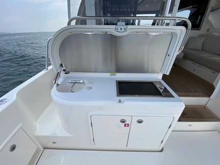 Riviera 46 Sports Motor Yacht image