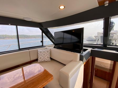 Riviera 46 Sports Motor Yacht image