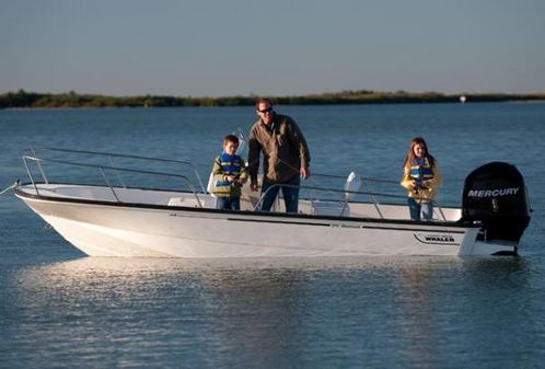 Boston Whaler 170 Montauk image