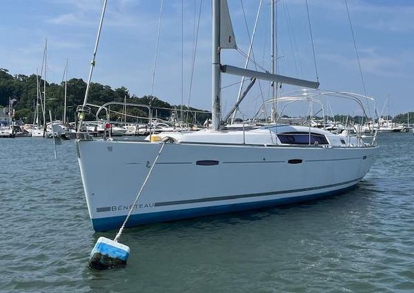 Beneteau 40 image