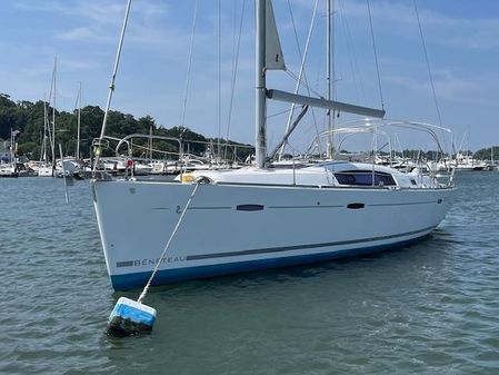 Beneteau 40 image