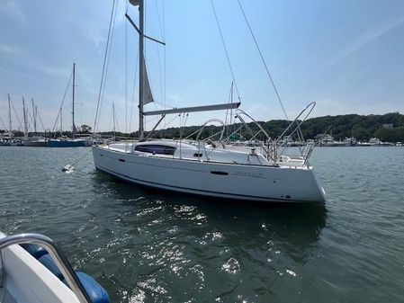 Beneteau 40 image