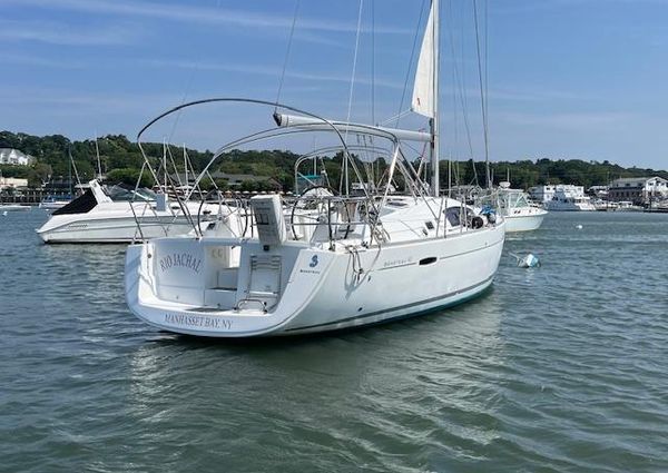 Beneteau 40 image