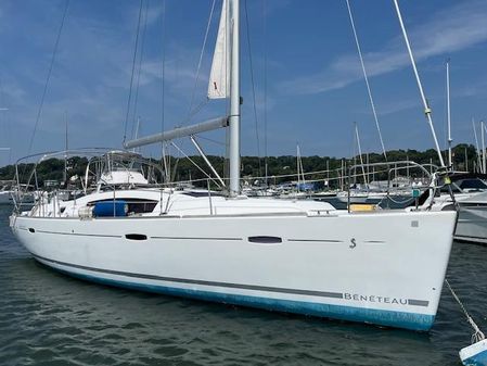 Beneteau 40 image