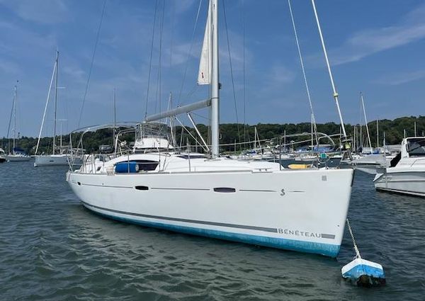 Beneteau 40 image