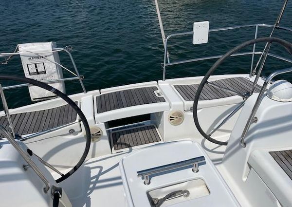 Beneteau 40 image