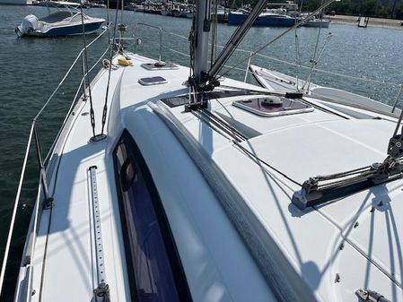 Beneteau 40 image