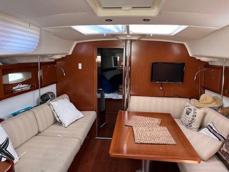 Beneteau 40 image