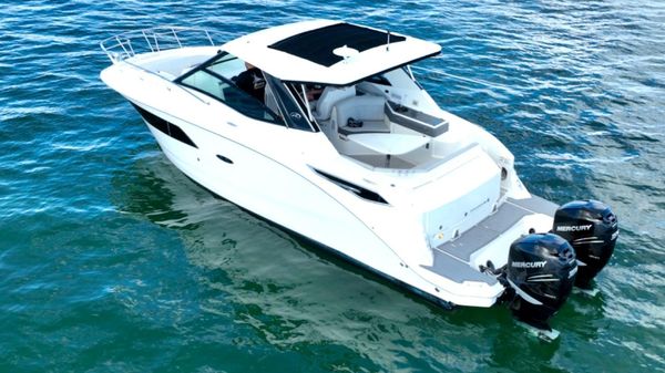 Sea Ray Sundancer 320 OB
