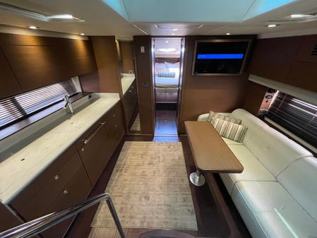 Sea Ray 470 Sundancer image