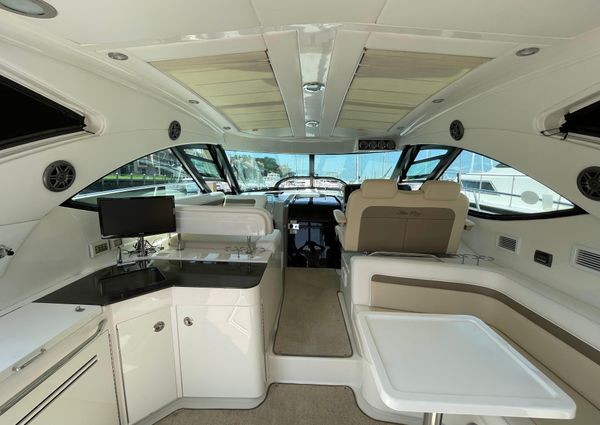 Sea Ray 470 Sundancer image