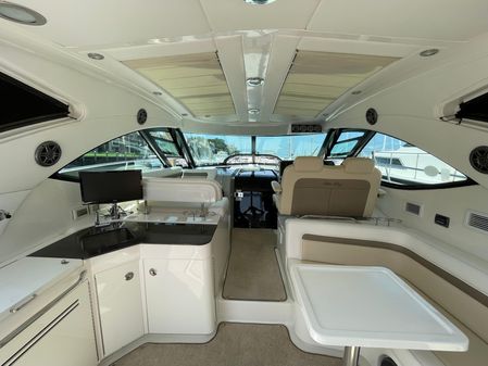 Sea Ray 470 Sundancer image