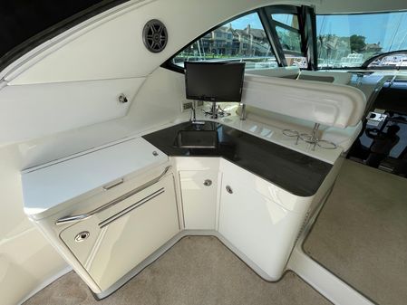 Sea Ray 470 Sundancer image