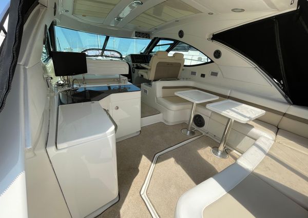 Sea Ray 470 Sundancer image