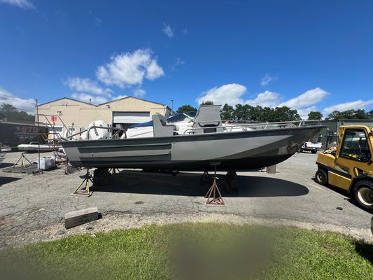 Boston Whaler 25 guardian - main image