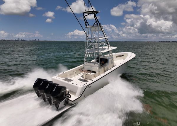 SeaVee 390Z image