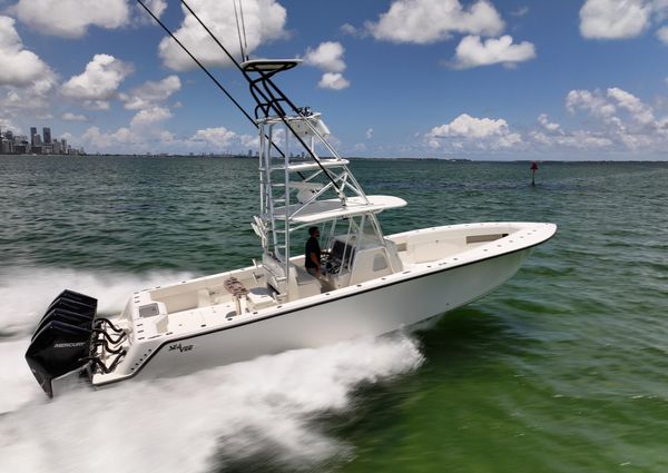 SeaVee 390Z image