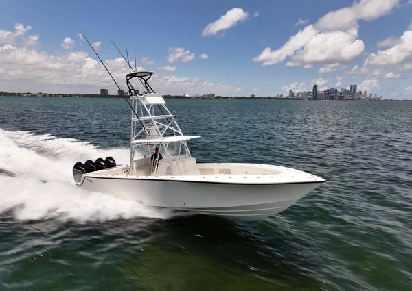 SeaVee 390Z image