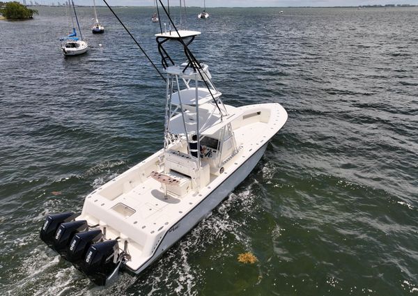 SeaVee 390Z image