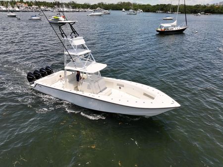 SeaVee 390Z image