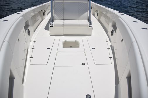 SeaVee 390Z image