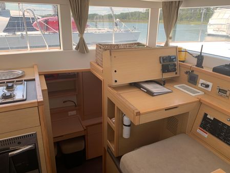 Lagoon 40 Motor Yacht image