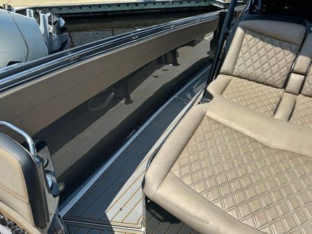 Nor-Tech 390 Sport Center Console image