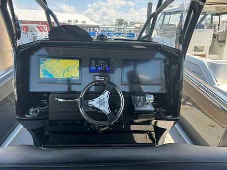 Nor-Tech 390 Sport Center Console image