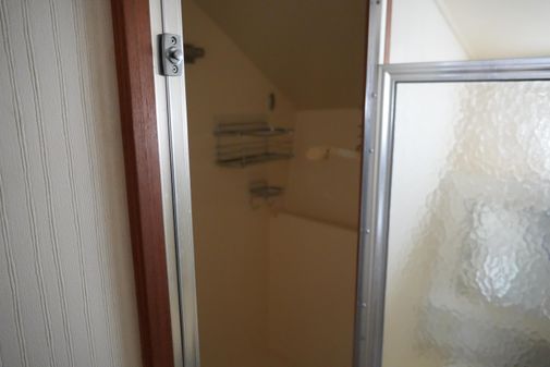 Hatteras 36 Sedan image