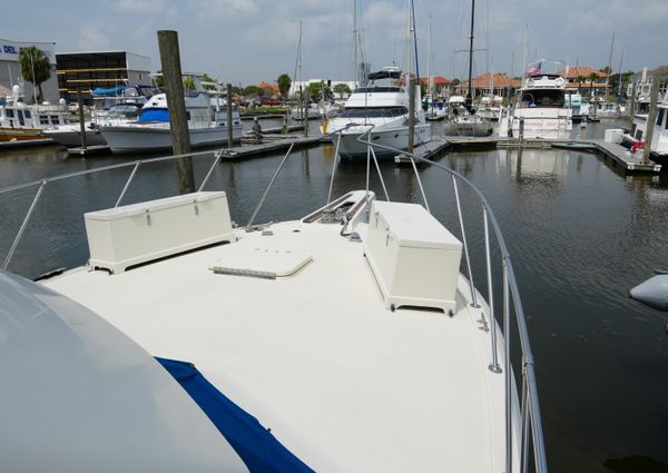Hatteras 36 Sedan image