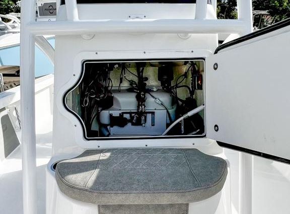 Sea Pro 228 DLX Bay Series image