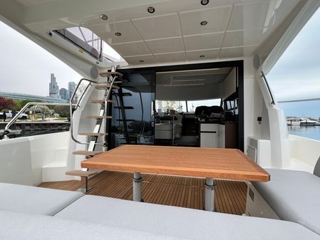 Prestige 460 Flybridge image