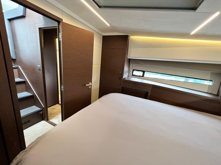 Prestige 460 Flybridge image