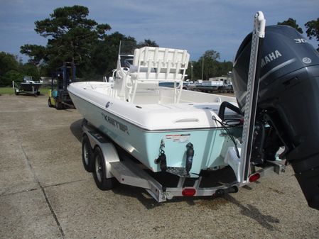 Skeeter SX240 image