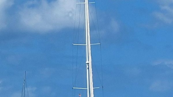 Jeanneau 57