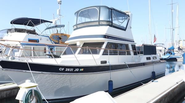 Californian 43 Cockpit Motor Yacht 